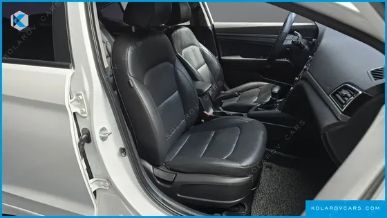 HYUNDAI ELANTRA (AVANTE) 1.6 GDI SMART