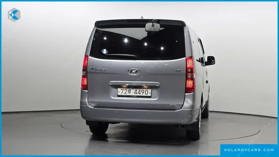 HYUNDAI STAREX 4WD WAGON 12-SEATER