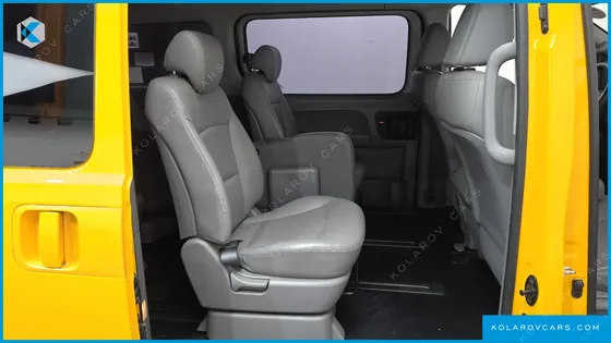 HYUNDAI STAREX WAGON 12-SEATER