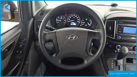 HYUNDAI STAREX WAGON 12-SEATER