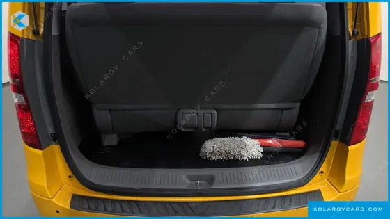 HYUNDAI STAREX WAGON 12-SEATER