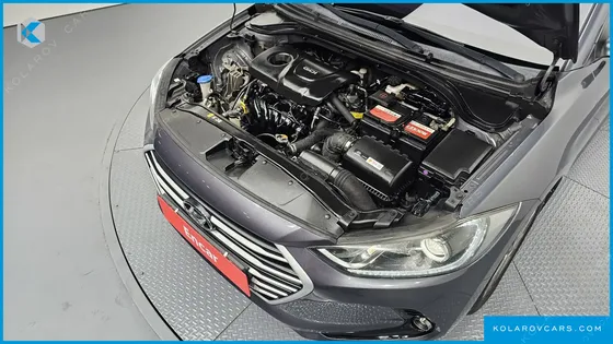HYUNDAI ELANTRA (AVANTE) 1.6 GDI SMART