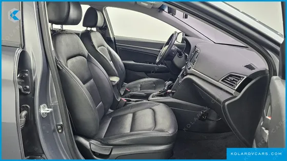 HYUNDAI ELANTRA (AVANTE) 1.6 GDI SMART