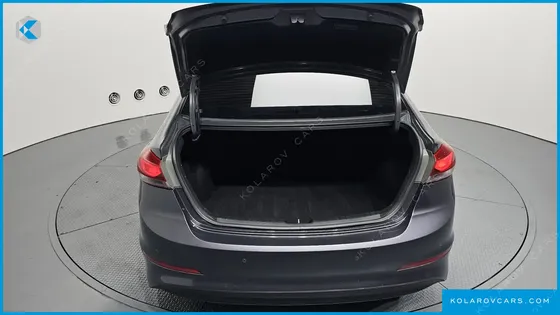 HYUNDAI ELANTRA (AVANTE) 1.6 GDI SMART