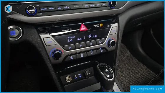 HYUNDAI ELANTRA (AVANTE) 1.6 GDI SMART