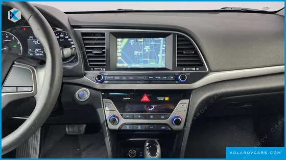 HYUNDAI ELANTRA (AVANTE) 1.6 GDI SMART