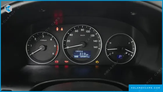 HYUNDAI STAREX 4WD WAGON 12-SEATER
