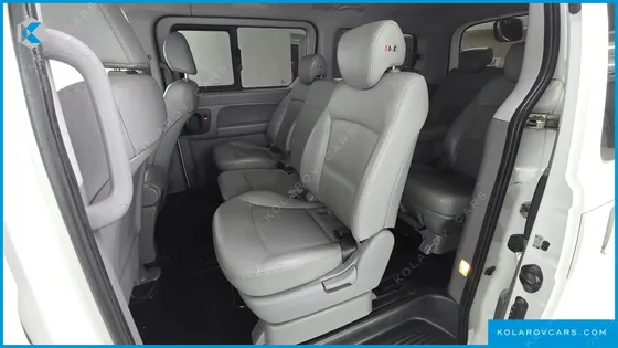 HYUNDAI STAREX 4WD WAGON 12-SEATER