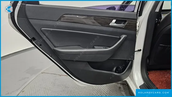 HYUNDAI SONATA 2.0 SMART