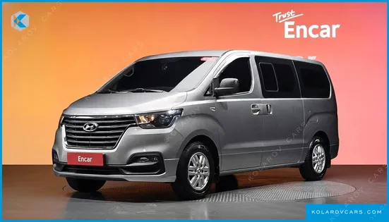 HYUNDAI STAREX VAN 5-SEATER