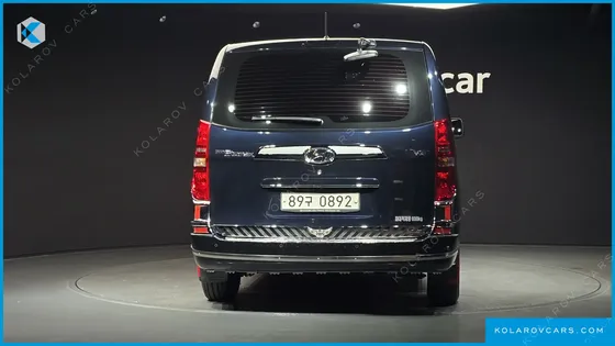 HYUNDAI STAREX VAN 5-SEATER