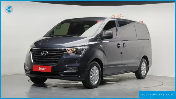 HYUNDAI STAREX VAN 3-SEATER
