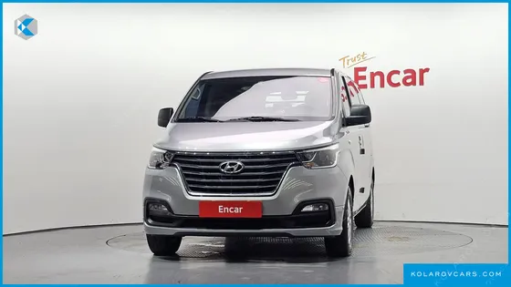 HYUNDAI STAREX VAN 3-SEATER