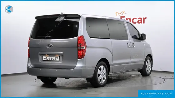 HYUNDAI STAREX WAGON 11-SEATER