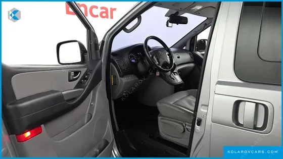 HYUNDAI STAREX WAGON 11-SEATER