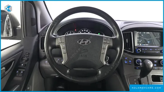 HYUNDAI STAREX WAGON 11-SEATER