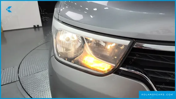 HYUNDAI STAREX WAGON 11-SEATER