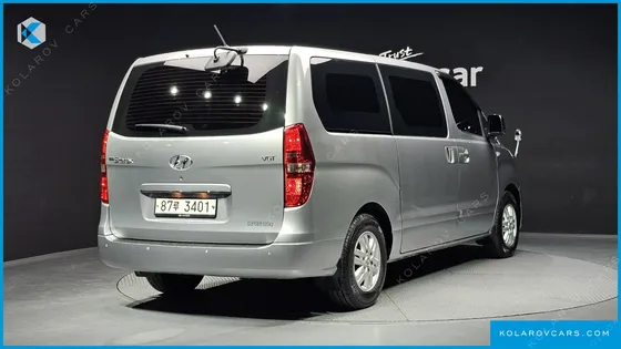HYUNDAI STAREX VAN 3-SEATER