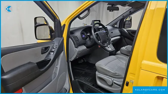 HYUNDAI STAREX SCHOOL BUS