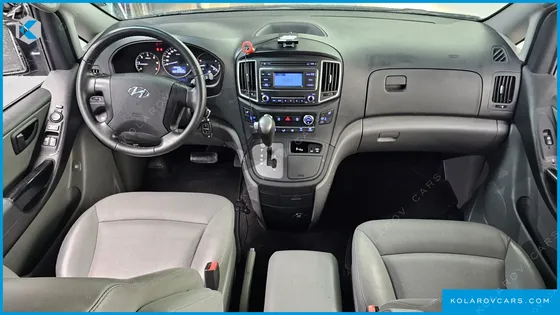 HYUNDAI STAREX URBAN 9-SEATER