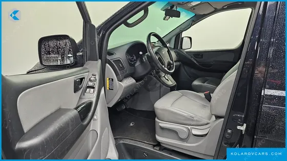 HYUNDAI STAREX URBAN 9-SEATER