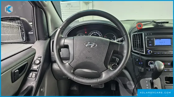 HYUNDAI STAREX URBAN 9-SEATER