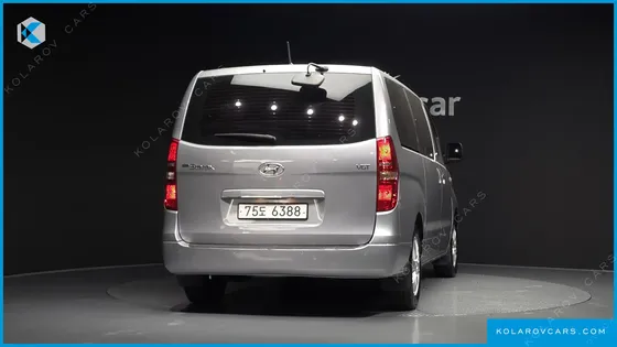 HYUNDAI STAREX WAGON 11-SEATER