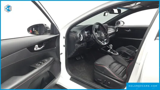 KIA K3 1.6 TURBO GT 5DOOR