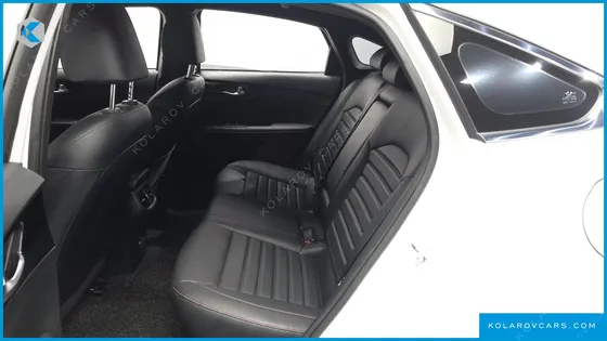 KIA K3 1.6 TURBO GT 5DOOR