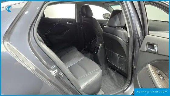 KIA K5 LPI PRESTIGE(HANDICAPPED)