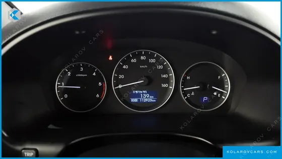 HYUNDAI STAREX WAGON 12-SEATER