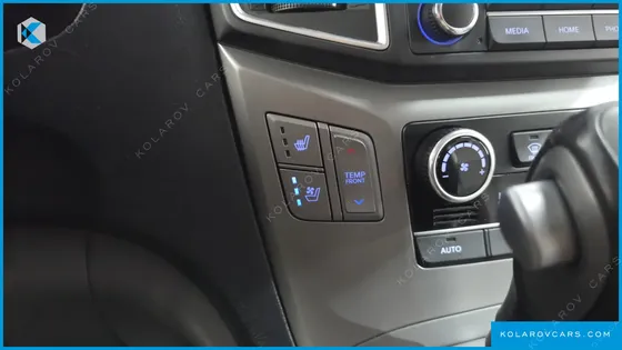 HYUNDAI STAREX WAGON 12-SEATER
