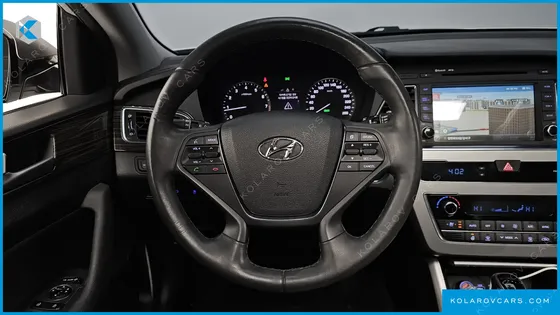 HYUNDAI SONATA 2.0 SMART