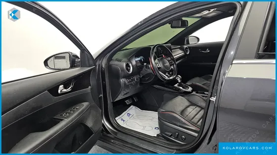 KIA K3 1.6 TURBO GT 5DOOR