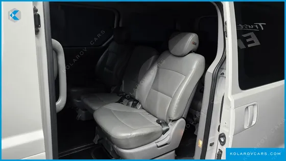HYUNDAI STAREX WAGON 12-SEATER