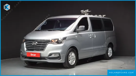 HYUNDAI STAREX VAN 3-SEATER