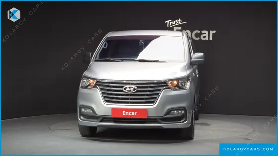 HYUNDAI STAREX VAN 3-SEATER
