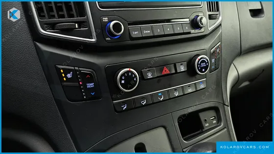 HYUNDAI STAREX WAGON 12-SEATER