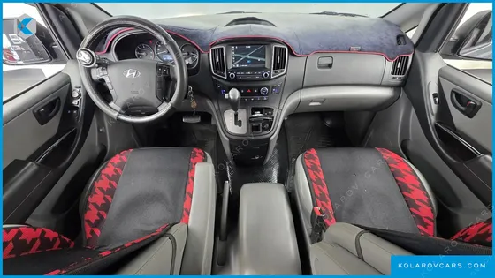 HYUNDAI STAREX WAGON 11-SEATER