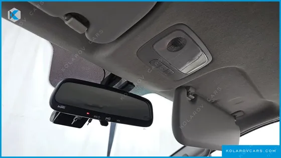 HYUNDAI STAREX WAGON 11-SEATER