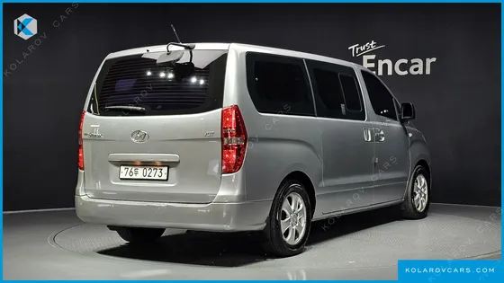 HYUNDAI STAREX WAGON 12-SEATER