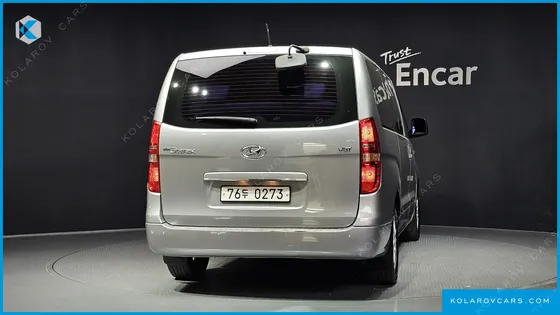 HYUNDAI STAREX WAGON 12-SEATER