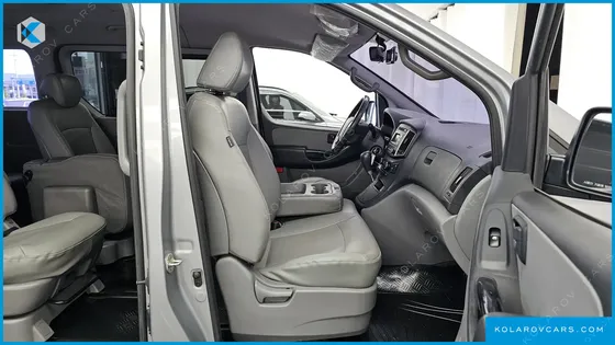 HYUNDAI STAREX WAGON 12-SEATER