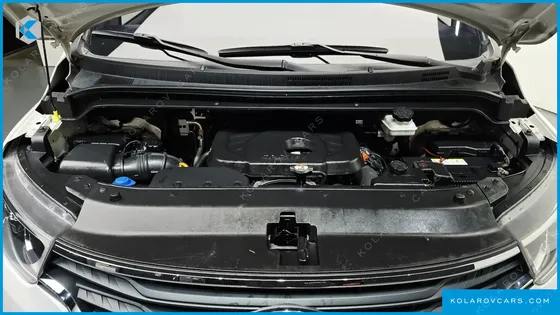 HYUNDAI STAREX URBAN 9-SEATER