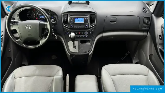 HYUNDAI STAREX URBAN 9-SEATER