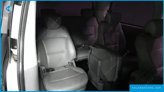 HYUNDAI STAREX WAGON 12-SEATER