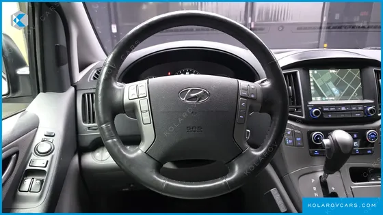HYUNDAI STAREX WAGON 12-SEATER