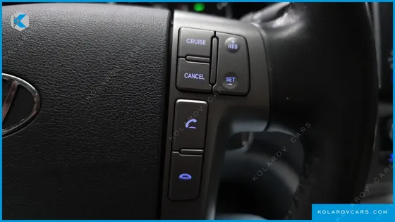 HYUNDAI STAREX WAGON 12-SEATER