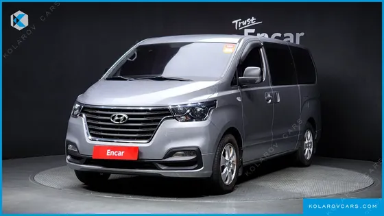 HYUNDAI STAREX WAGON 12-SEATER