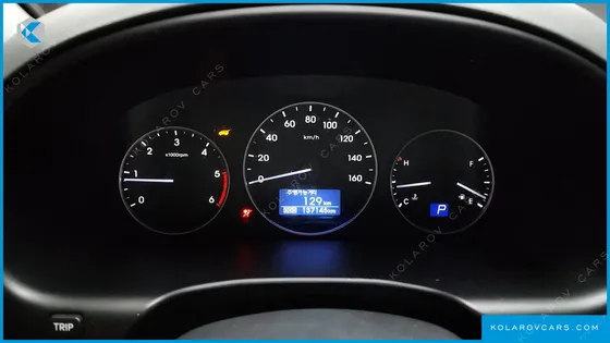 HYUNDAI STAREX WAGON 12-SEATER